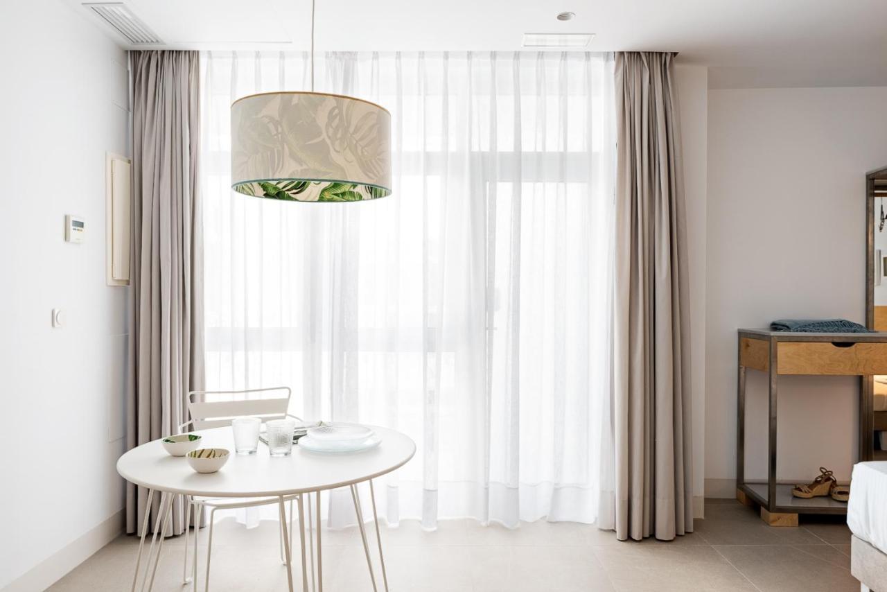 Apartamentos Y Estudios Centricos Conil Home Suite Conil De La Frontera Eksteriør billede