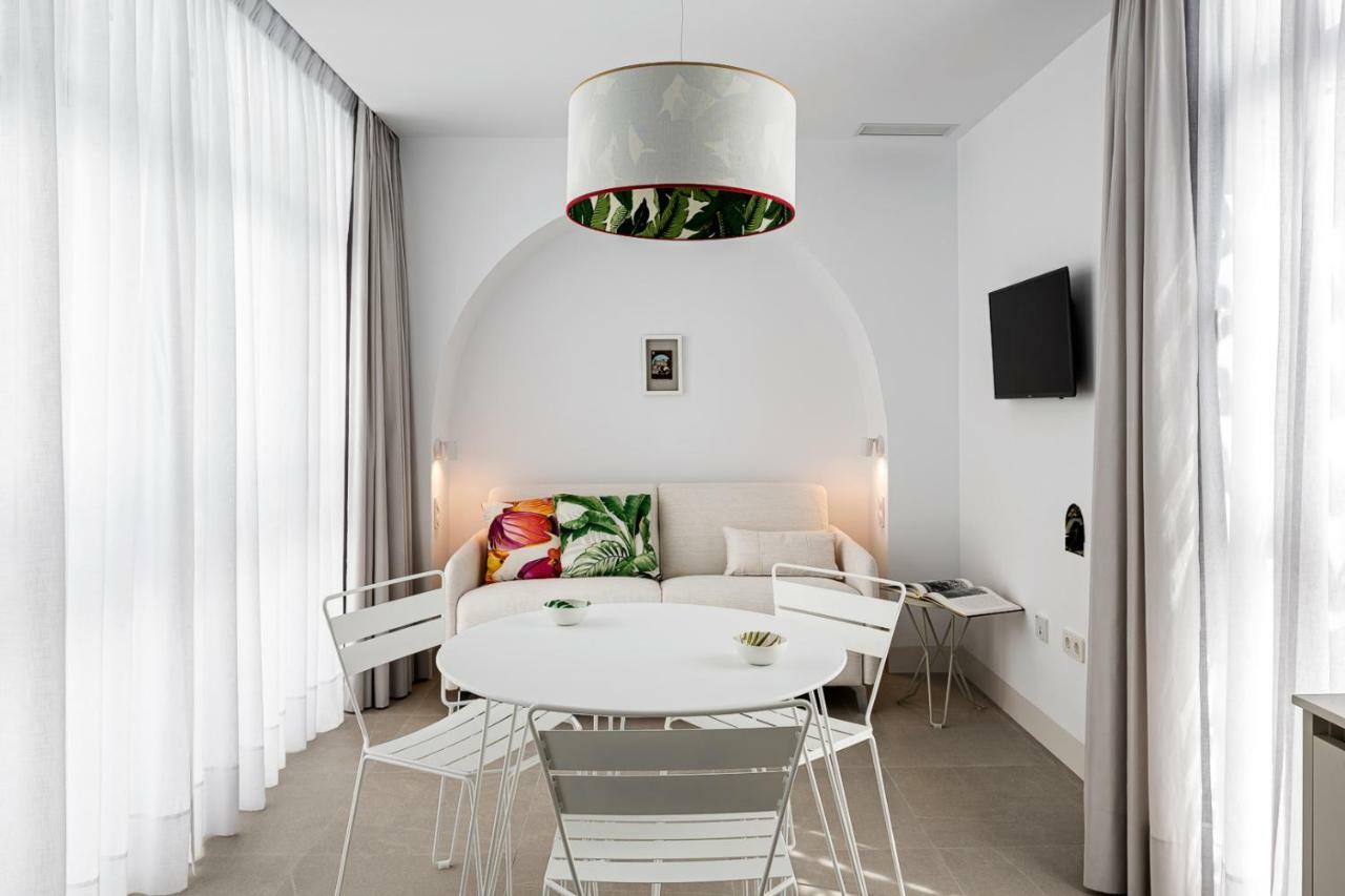 Apartamentos Y Estudios Centricos Conil Home Suite Conil De La Frontera Eksteriør billede