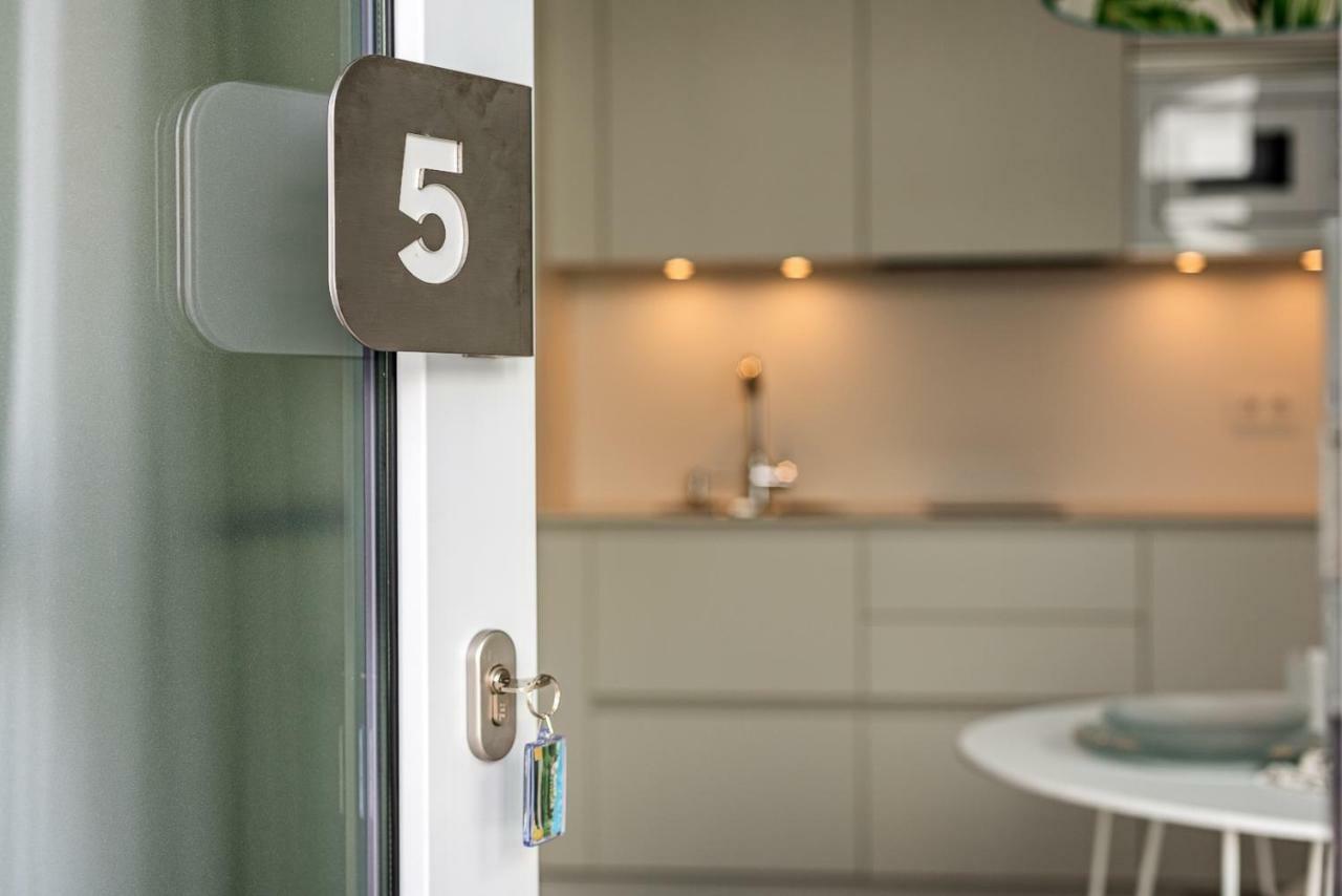 Apartamentos Y Estudios Centricos Conil Home Suite Conil De La Frontera Eksteriør billede