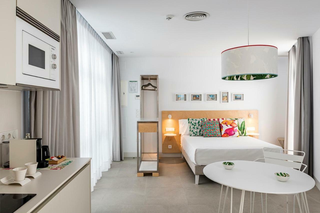 Apartamentos Y Estudios Centricos Conil Home Suite Conil De La Frontera Eksteriør billede